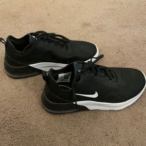 Nike Air Max. Women’s 7.